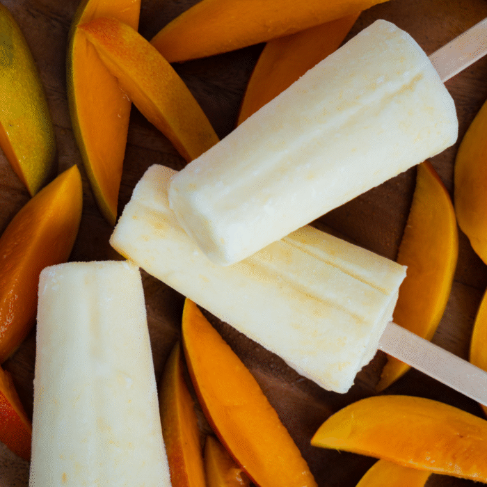 Paleta de Yogurt Mango maduro